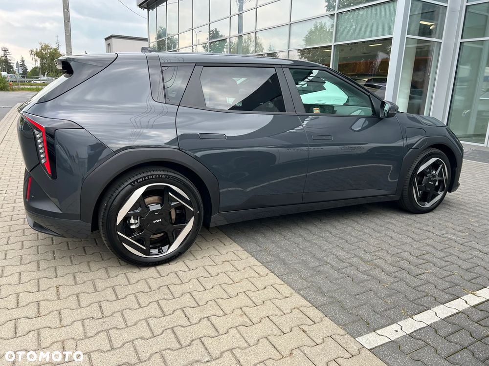 Kia EV4 81.4kWh Business Line - 12