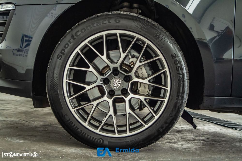 Porsche Macan S All Weather - 16