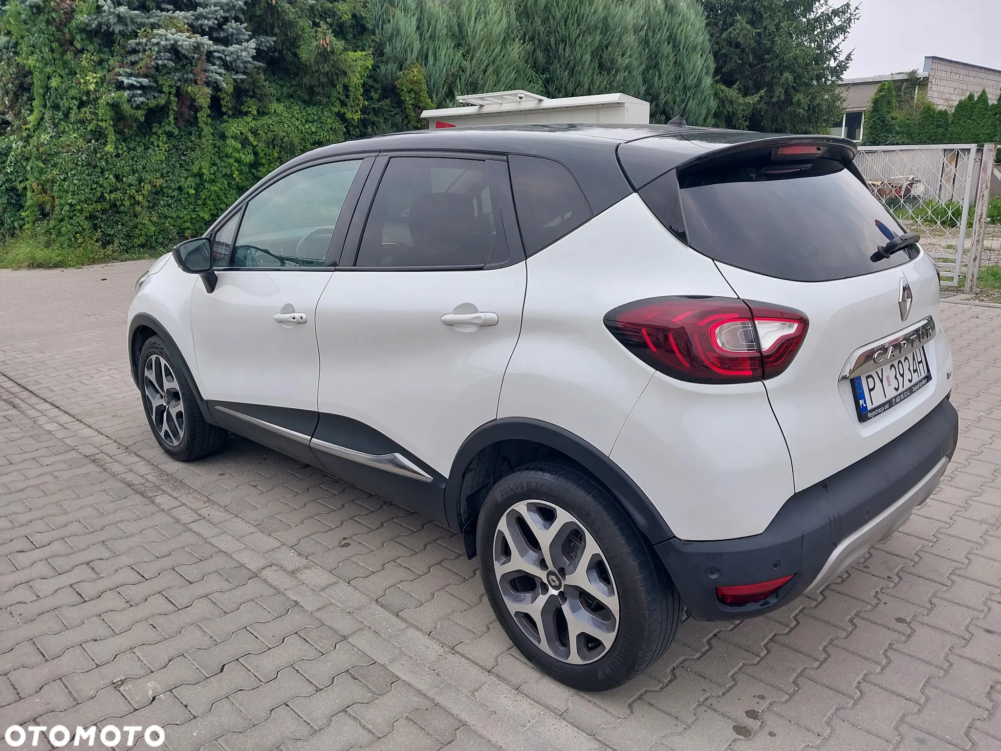 Renault Captur 1.2 Energy TCe Intens EDC EU6 - 3