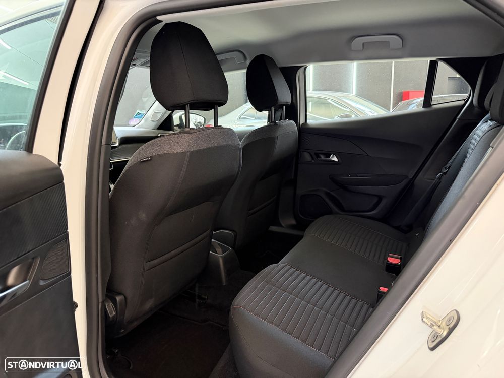 Peugeot 2008 PureTech 130 Active Pack - 8