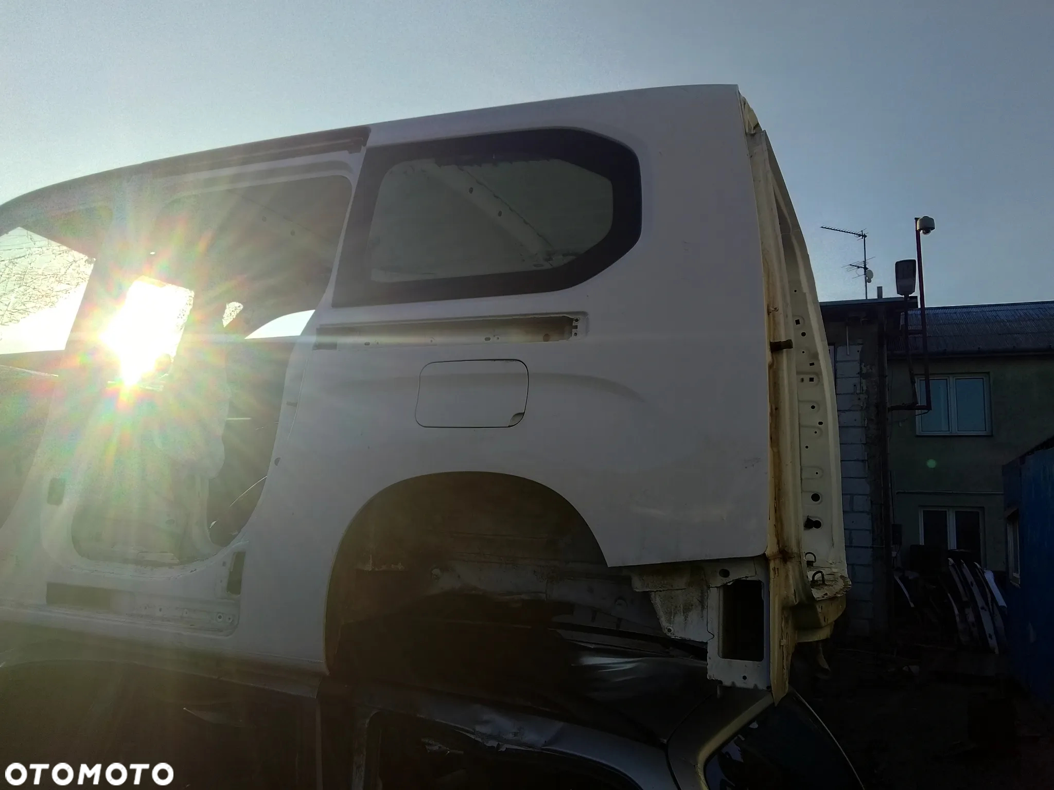 CITROEN BERLINGO 2020R 1.5D ĆWIARTKA LEWA, PRAWA, SŁUPEK LEWY PRAWY - 7