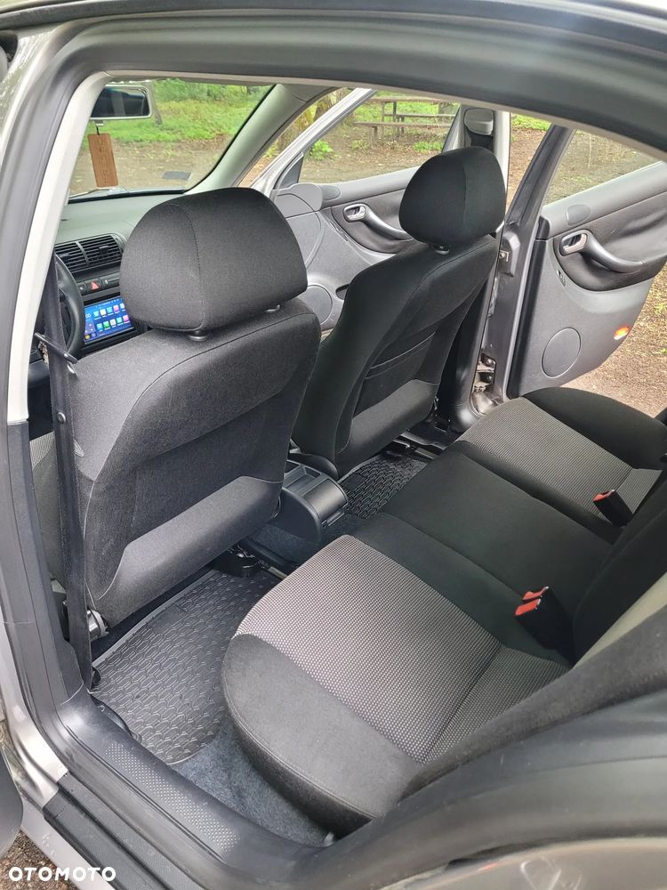 Seat Leon 1.9 TDI Magma - 12