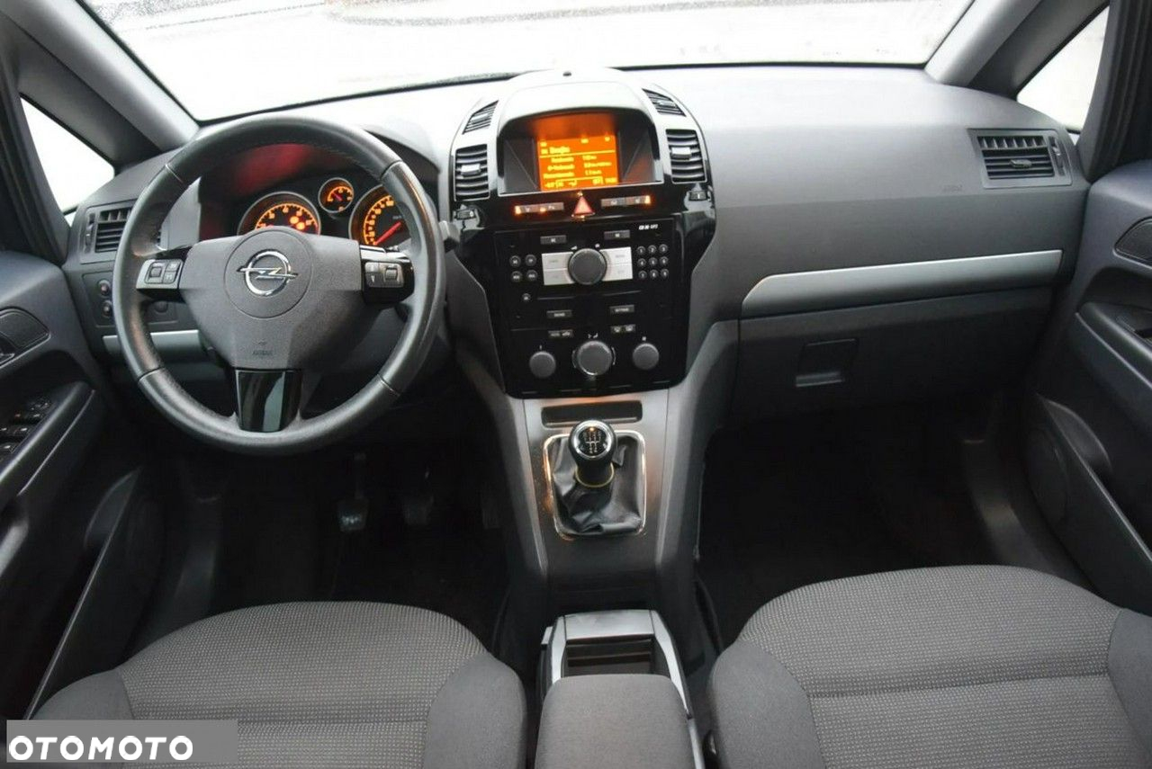Opel Zafira 1.6 ECOFLEX Family Plus - 23