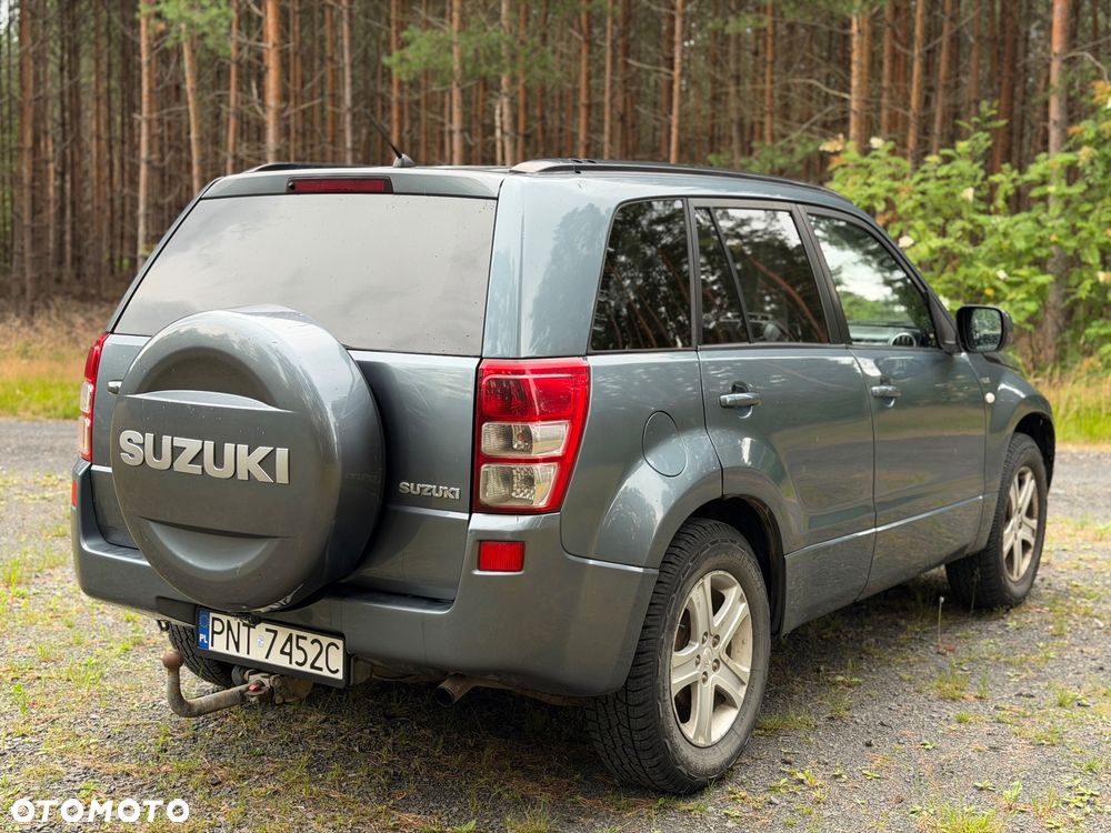 Suzuki Grand Vitara 1.9 DDiS De Luxe - 4