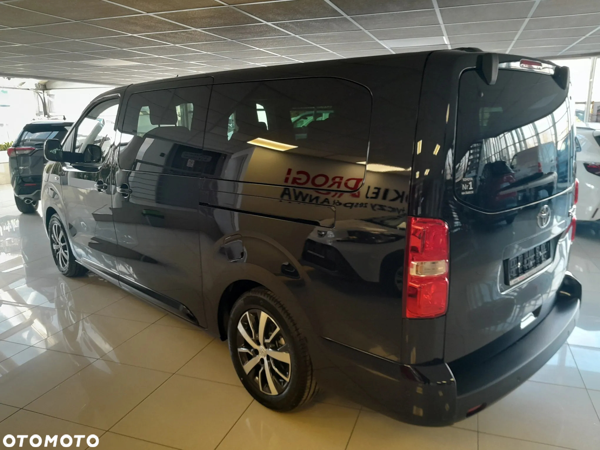 Toyota Proace Verso 2.0 D4-D Long VIP - 2