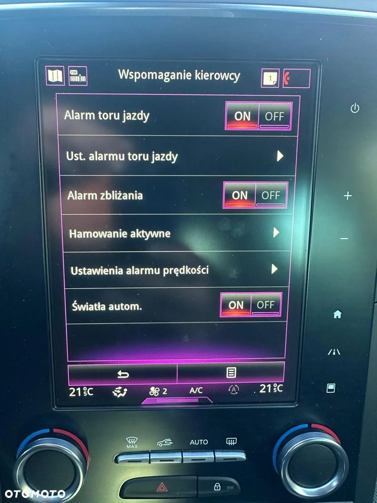 Renault Megane Grandtour TCe 140 GPF GT LINE - 21