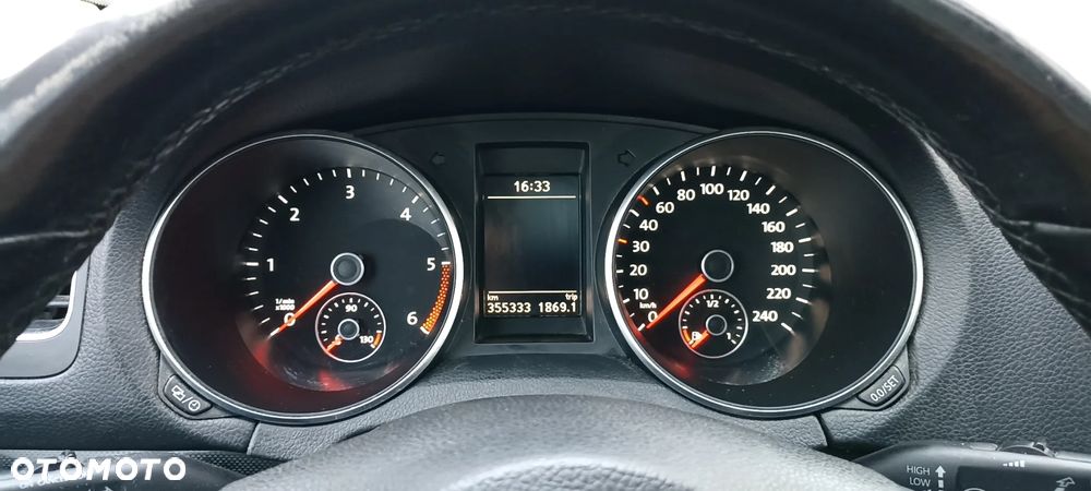 Volkswagen Golf 1.6 TDI DPF BlueMotion Technology Comfortline - 7