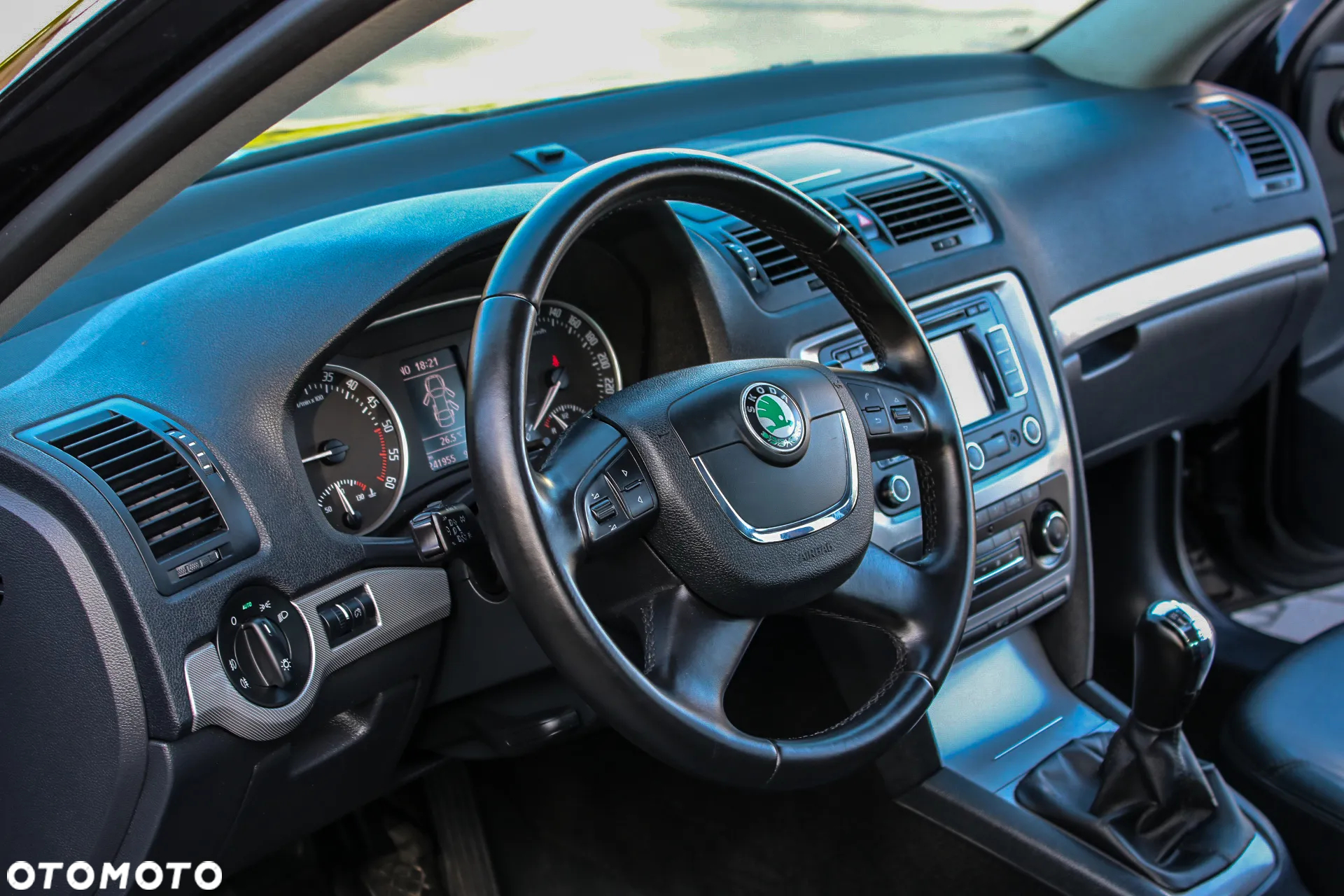 Skoda Octavia 2.0 TDI Laurin & Klement - 29