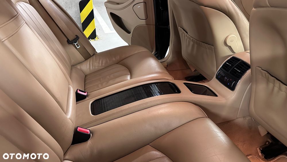 Mercedes-Benz CLS 350 7G-TRONIC - 18