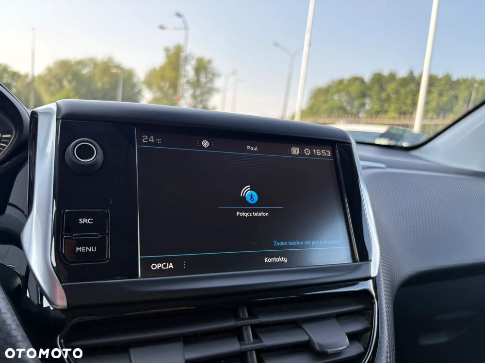 Peugeot 208 1.2 PureTech Style - 16