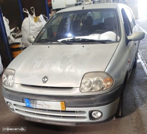 Para Peças Renault Clio Ii Caixa (Sb0/1/2_) - 3