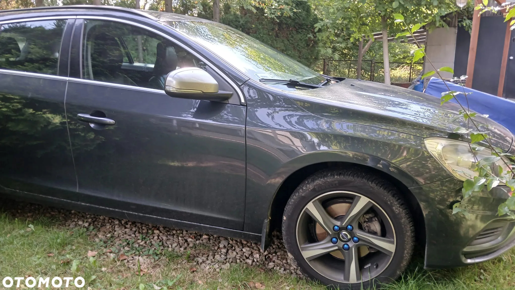 Volvo V60 D3 R-Design - 10