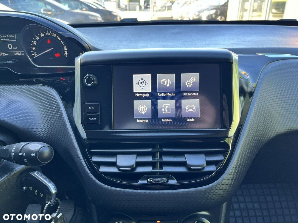 Peugeot 2008 - 16