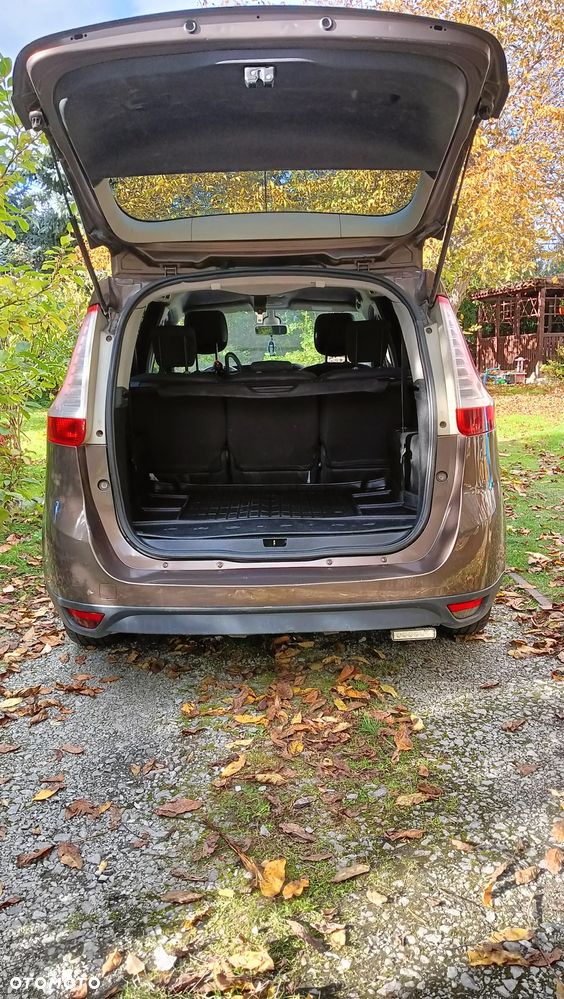 Renault Grand Scenic Gr 1.9 dCi Privilege - 6