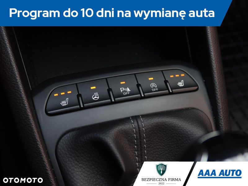 Kia Stonic - 19