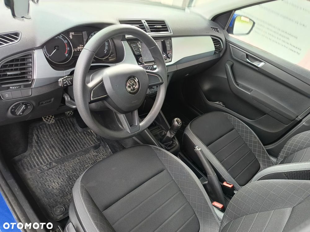 Skoda Fabia 1.0 Ambition - 11