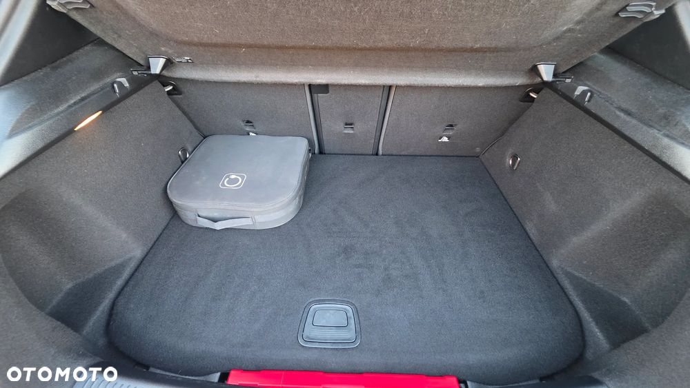 Mercedes-Benz Klasa A 250 e PHEV Progressive 8G-DCT - 18
