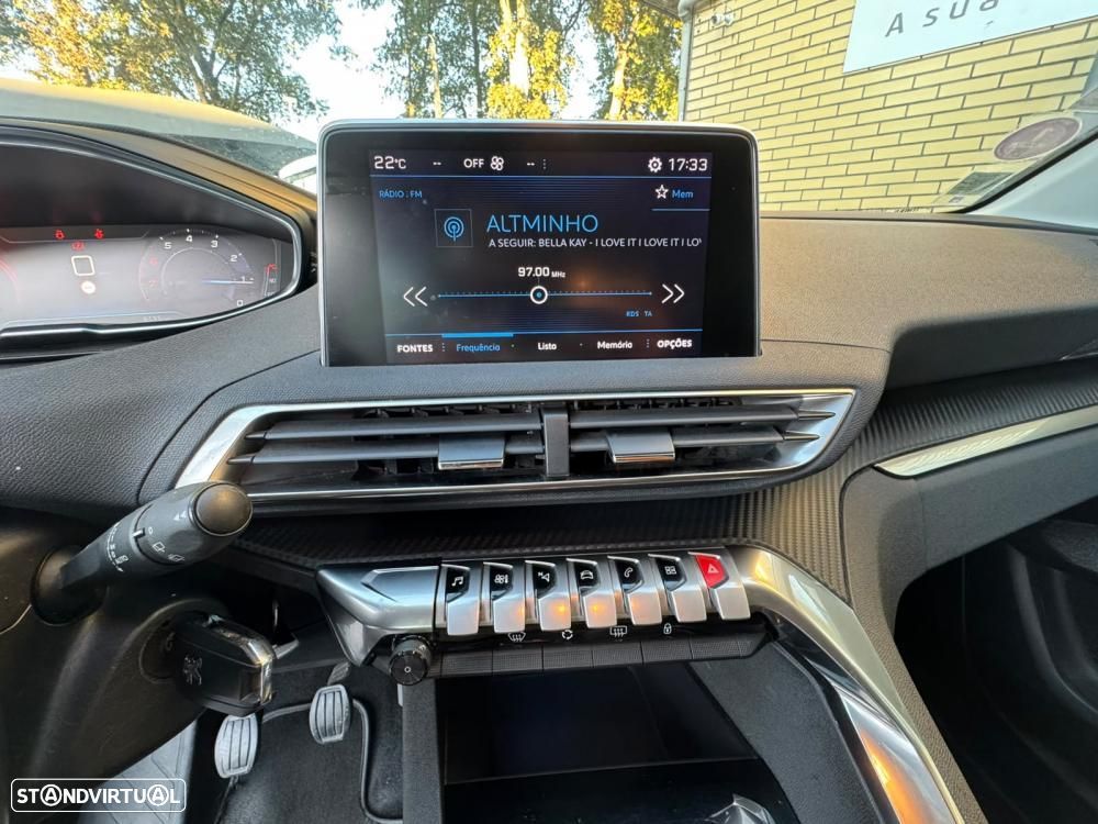 Peugeot 3008 1.2 PureTech Allure - 10