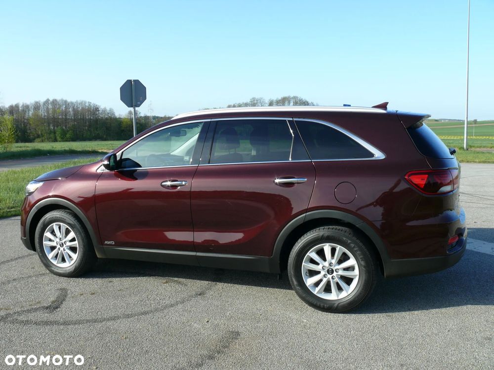 Kia Sorento - 4