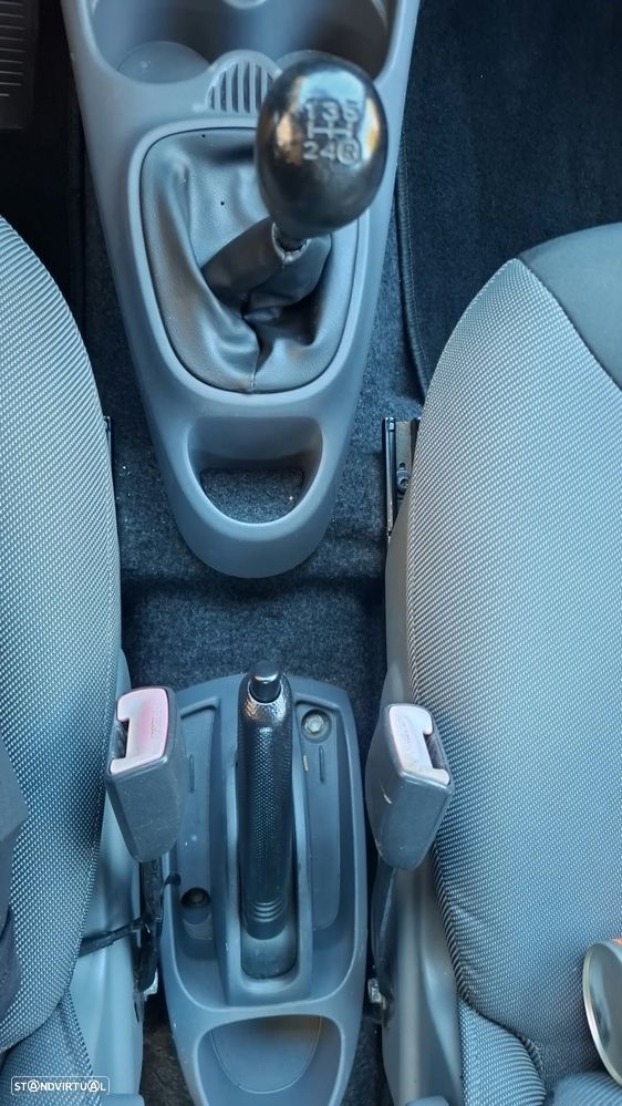 Toyota Aygo 1.0 Plus - 15