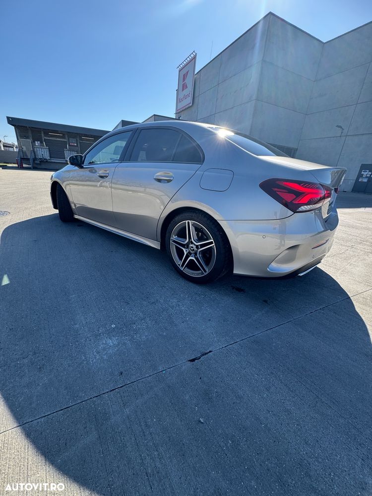 Mercedes-Benz A 180 d 7G-DCT AMG Line - 20