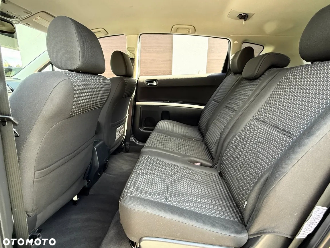 Toyota Corolla Verso 1.8 Edition - 17