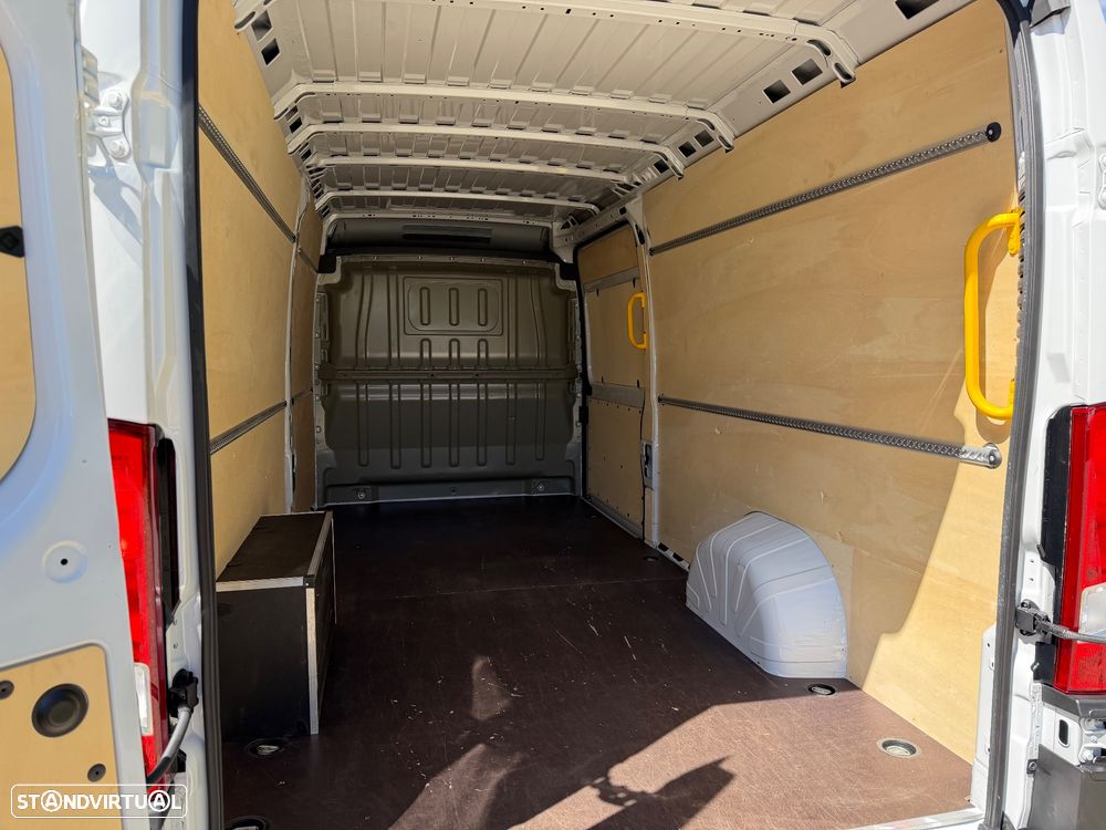 Peugeot Boxer 2.2 blueHDI L4H2 35+ Heavy - 18