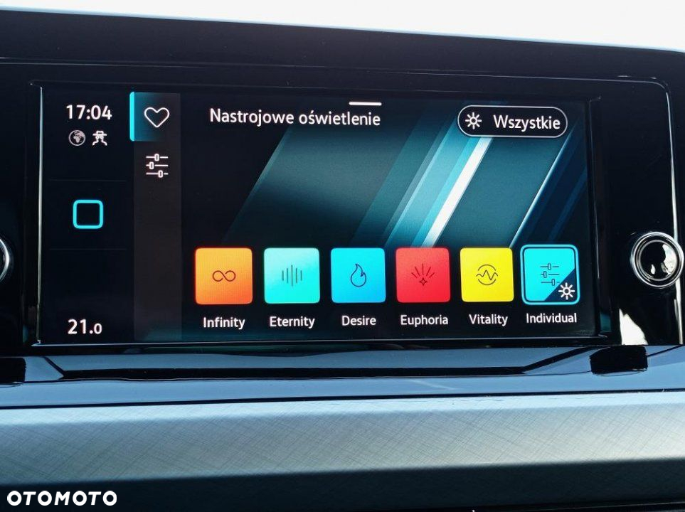 Volkswagen Golf - 33