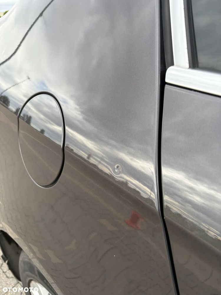 Volkswagen Passat 2.0 TDI DPF Comfortline - 22