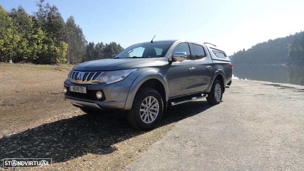 Mitsubishi L200 2.4 DI-D CD Invite 4WD - 8