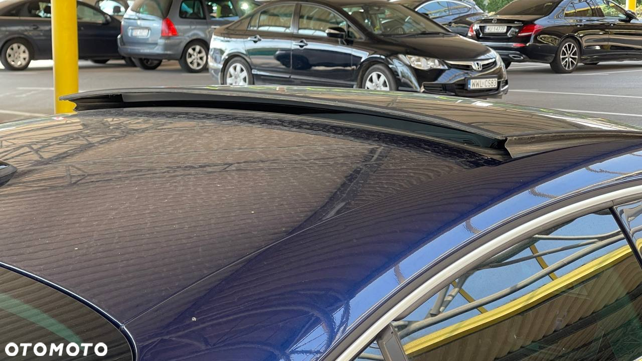Volkswagen Passat - 7