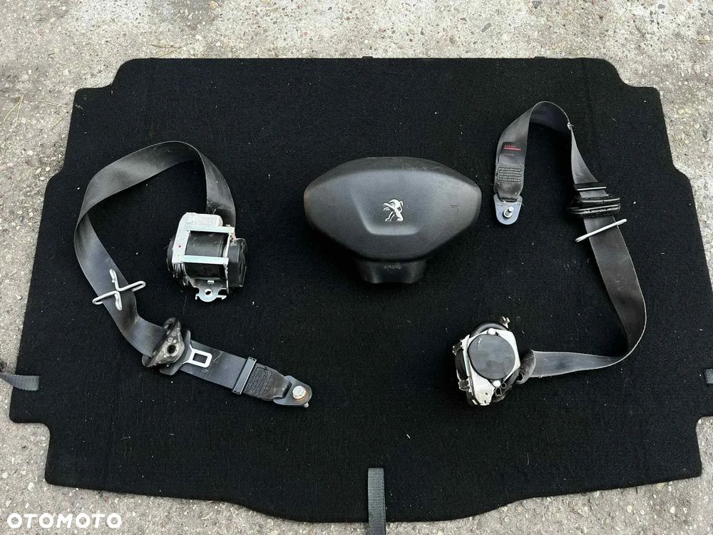 Peugeot 301 - DESKA rozdzielcza KOKPIT - (3x) PODUSZKI Airbag - (2x) PASY Bezpieczeństwa - 2