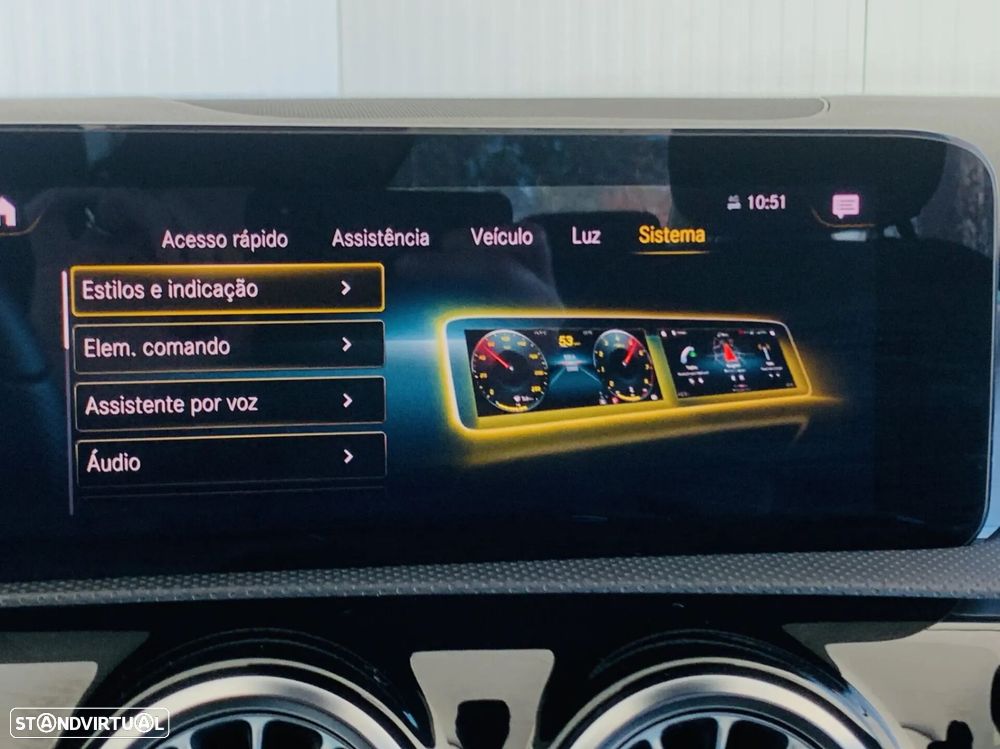 Mercedes-Benz A 180 Limousine d AMG Line - 26