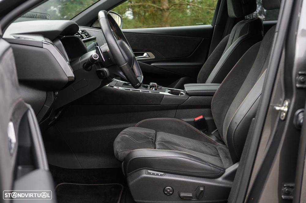 DS DS7 Crossback E-Tense Performance Line EAT8 - 17