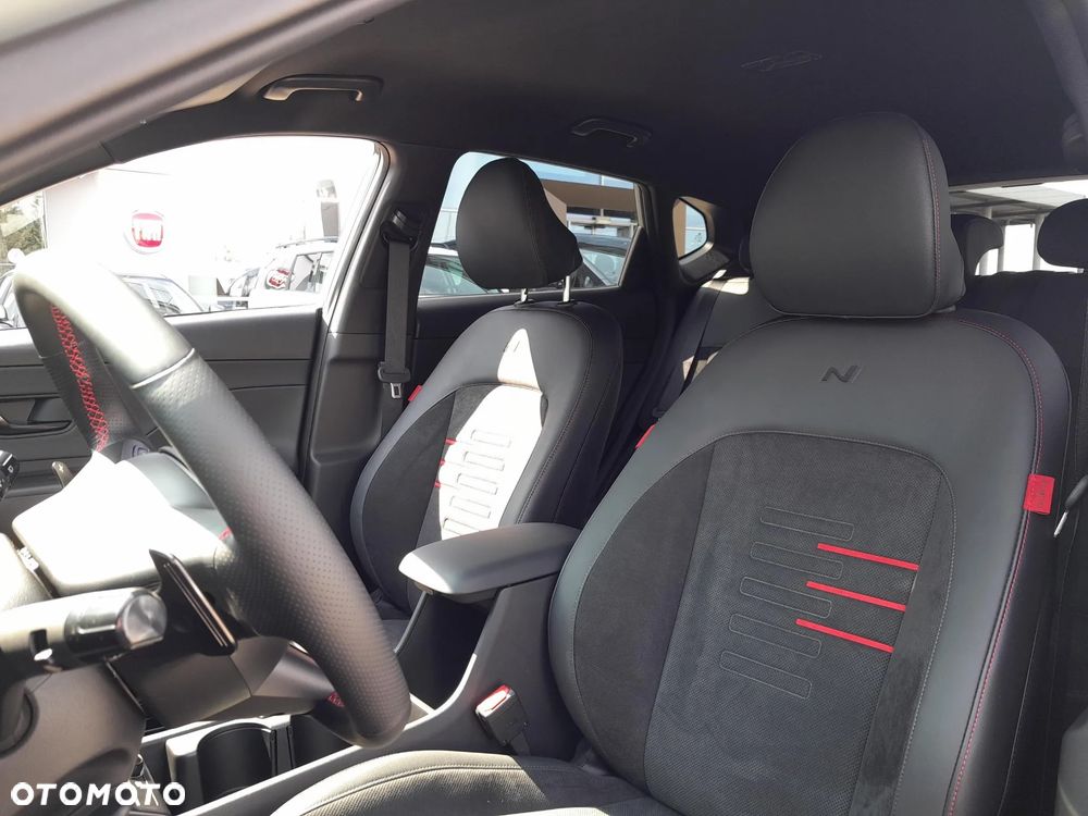 Hyundai Kona 1.6 GDI Hybrid N-Line DCT - 11