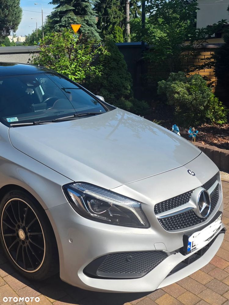 Mercedes-Benz Klasa A 220 4-Matic AMG Line - 3