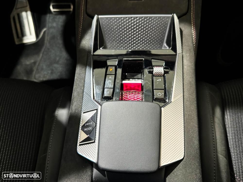 DS DS4 E-TENSE 225 PERFORMANCE LINE - 37