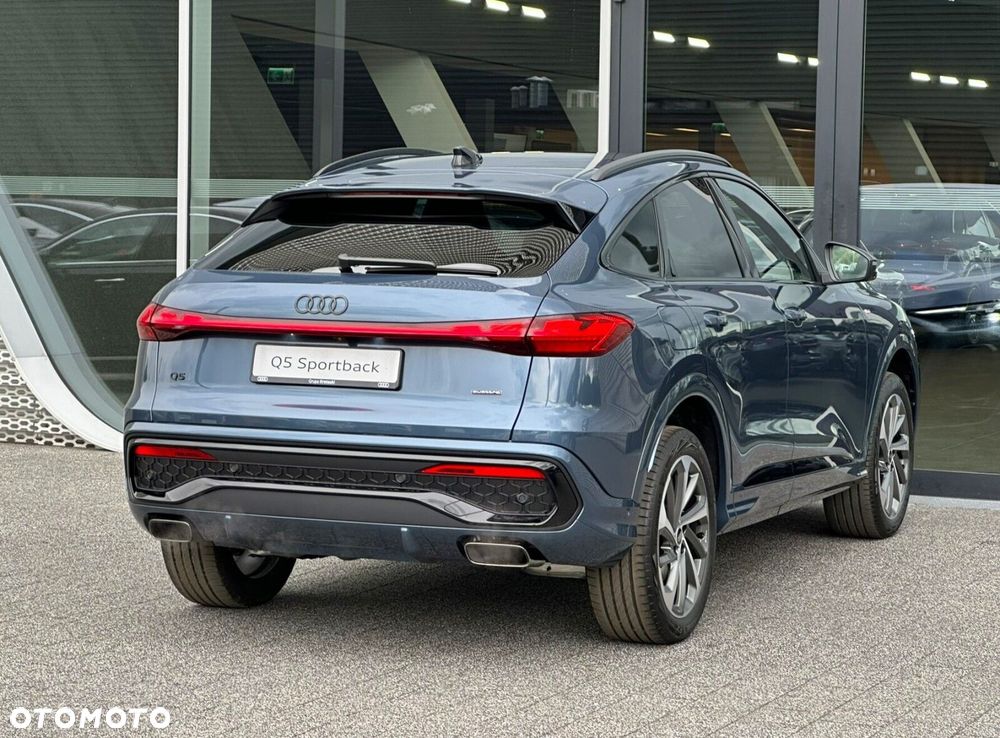Audi Q5 Sportback - 7