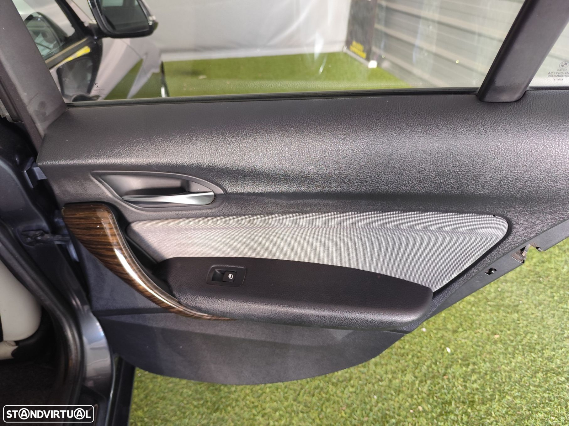 BMW 116 d Line Urban - 40