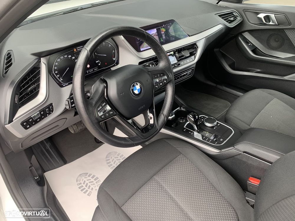 BMW 116 d Aut. Advantage - 4