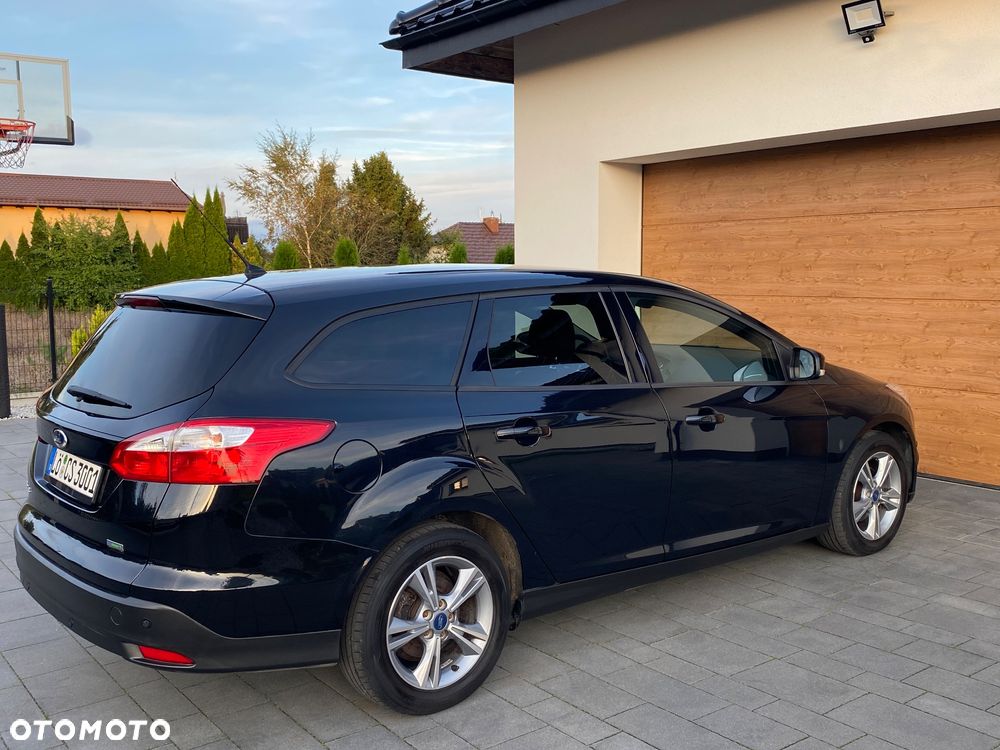 Ford Focus 1.0 EcoBoost Start-Stopp-System SYNC Edition - 16