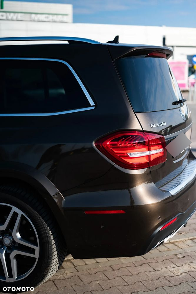 Mercedes-Benz GLS 500 4Matic 9G-TRONIC AMG Line - 7