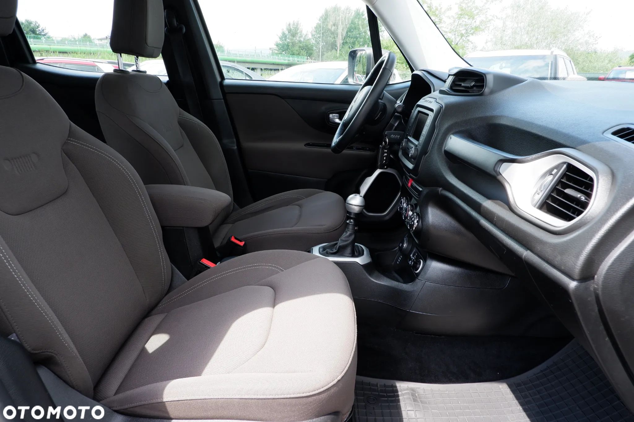Jeep Renegade 2.0 MultiJet Longitude 4WD S&S - 8