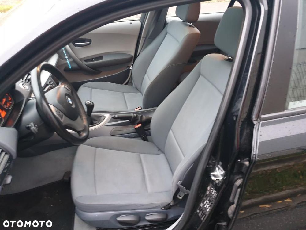 BMW Seria 1 116i - 4