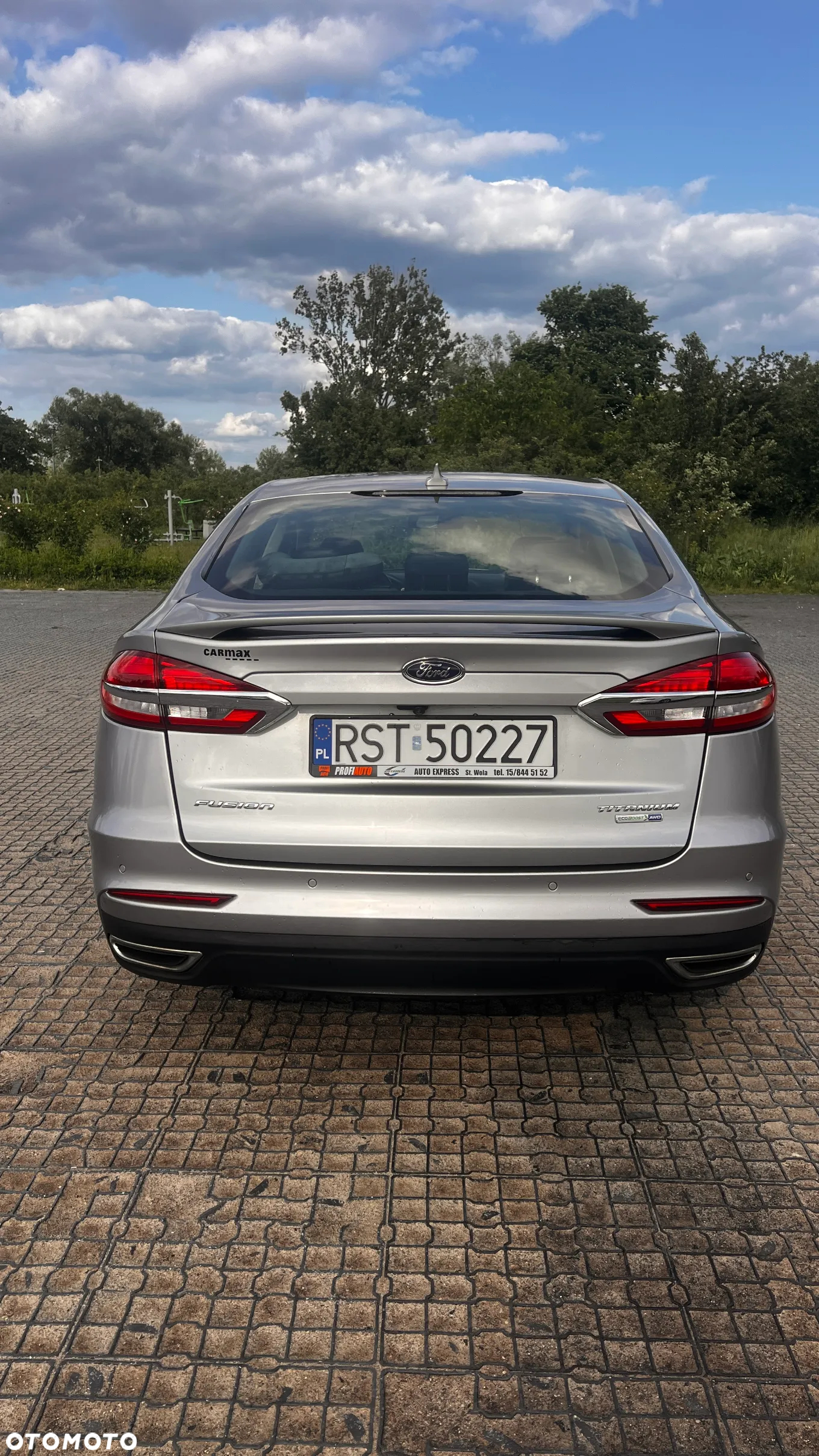 Ford Fusion 2.0 EcoBoost Titanium - 11