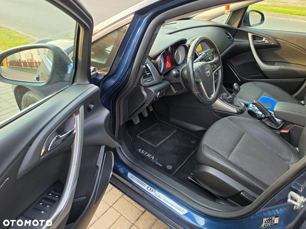 Opel Astra 1.7 CDTI Cosmo - 8
