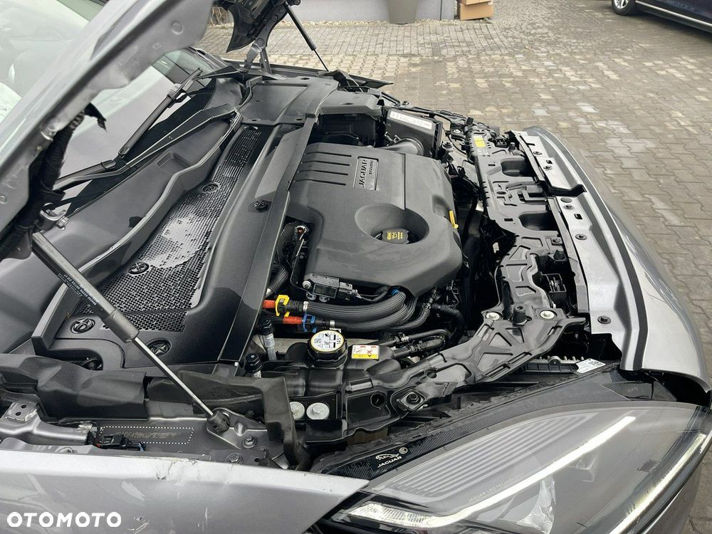 Jaguar E-Pace D165 AWD - 19