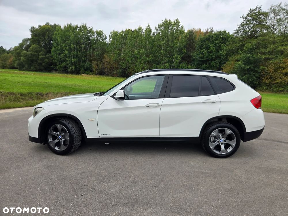 BMW X1 xDrive18d - 10