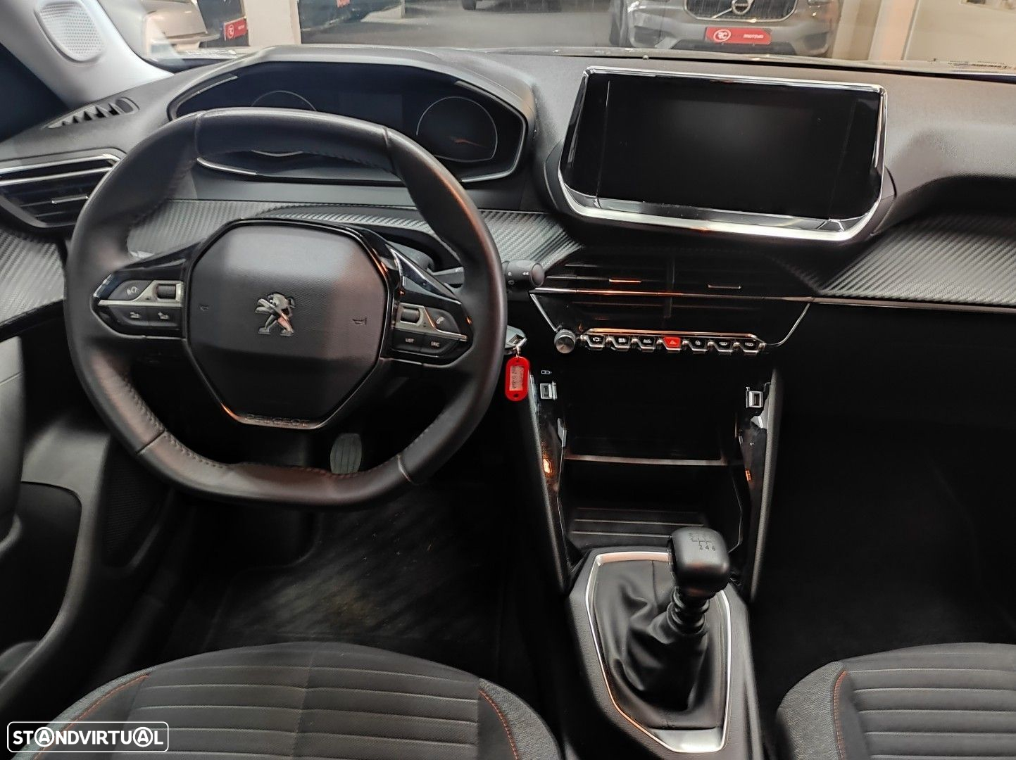 Peugeot 2008 1.2 PureTech Active - 12