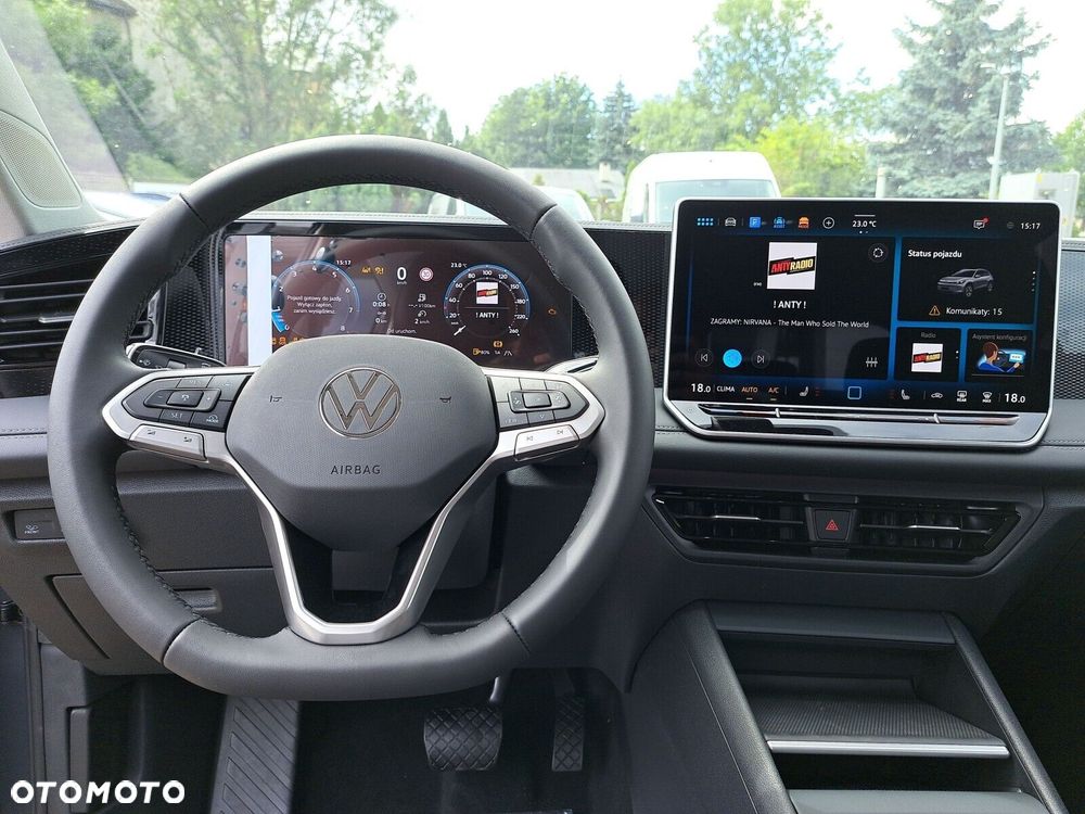 Volkswagen Tiguan - 14